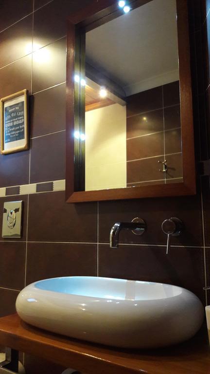 Luxury Apartment - Fort Chambray Ghajnsielem Luaran gambar